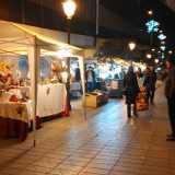 Panoramica del mercatino di Via Caduti di via Fani